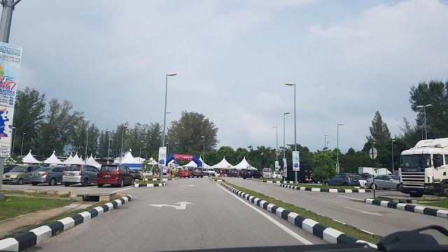 Pantai Cahaya Negeri